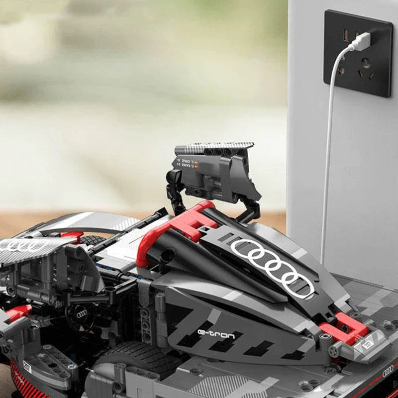 AUDI RS Q E-TRON | 1431PCS