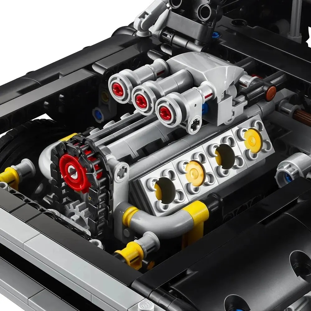 Fast & Furious - Dom's Dodge Charger - 1077 Pieces